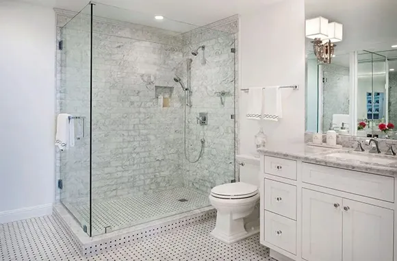 Full Bathroom Remodels with Shower 580 x 381
